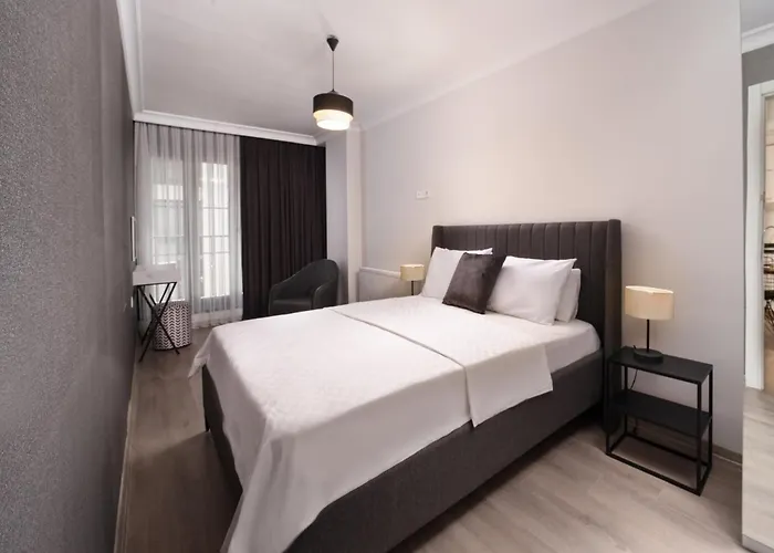 Etiz Hotels & Residences
